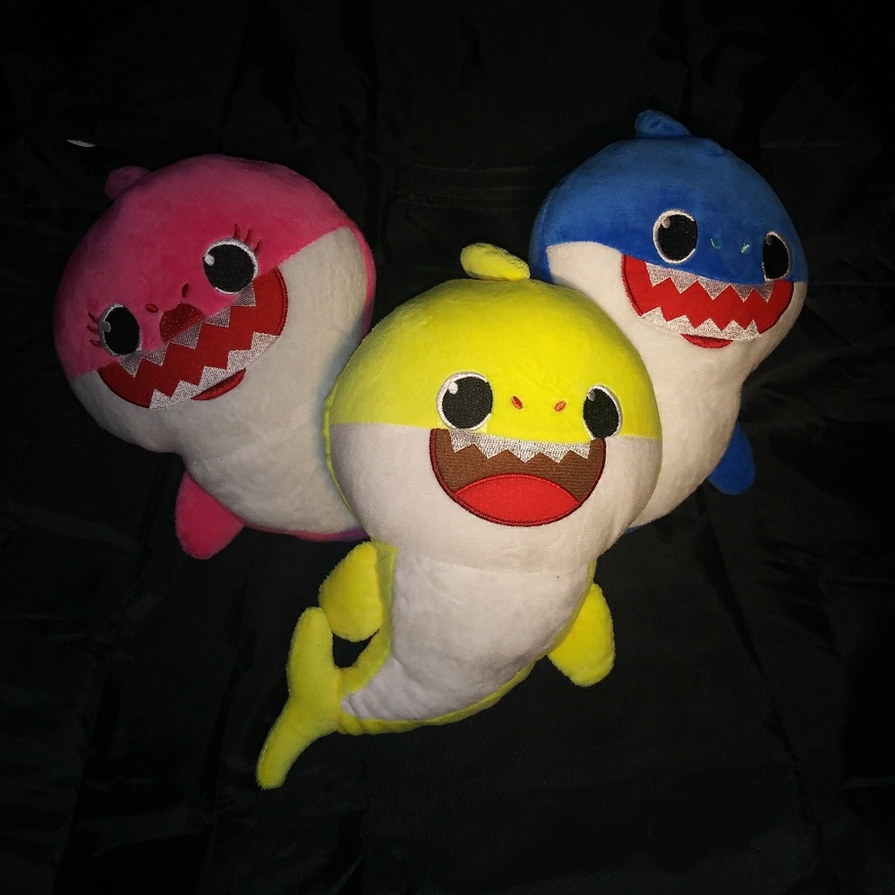 Baby Shark - Picture 3 of 8